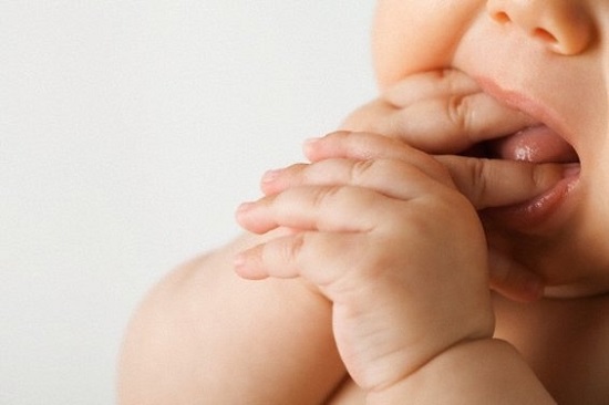 Tratamento odontológico em bebês tem bom resultado, diz Unesp (Reprodução)